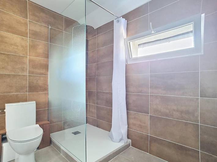 Location de vacances pour 12 personnes, avec terrasse et vue à Réal - 4