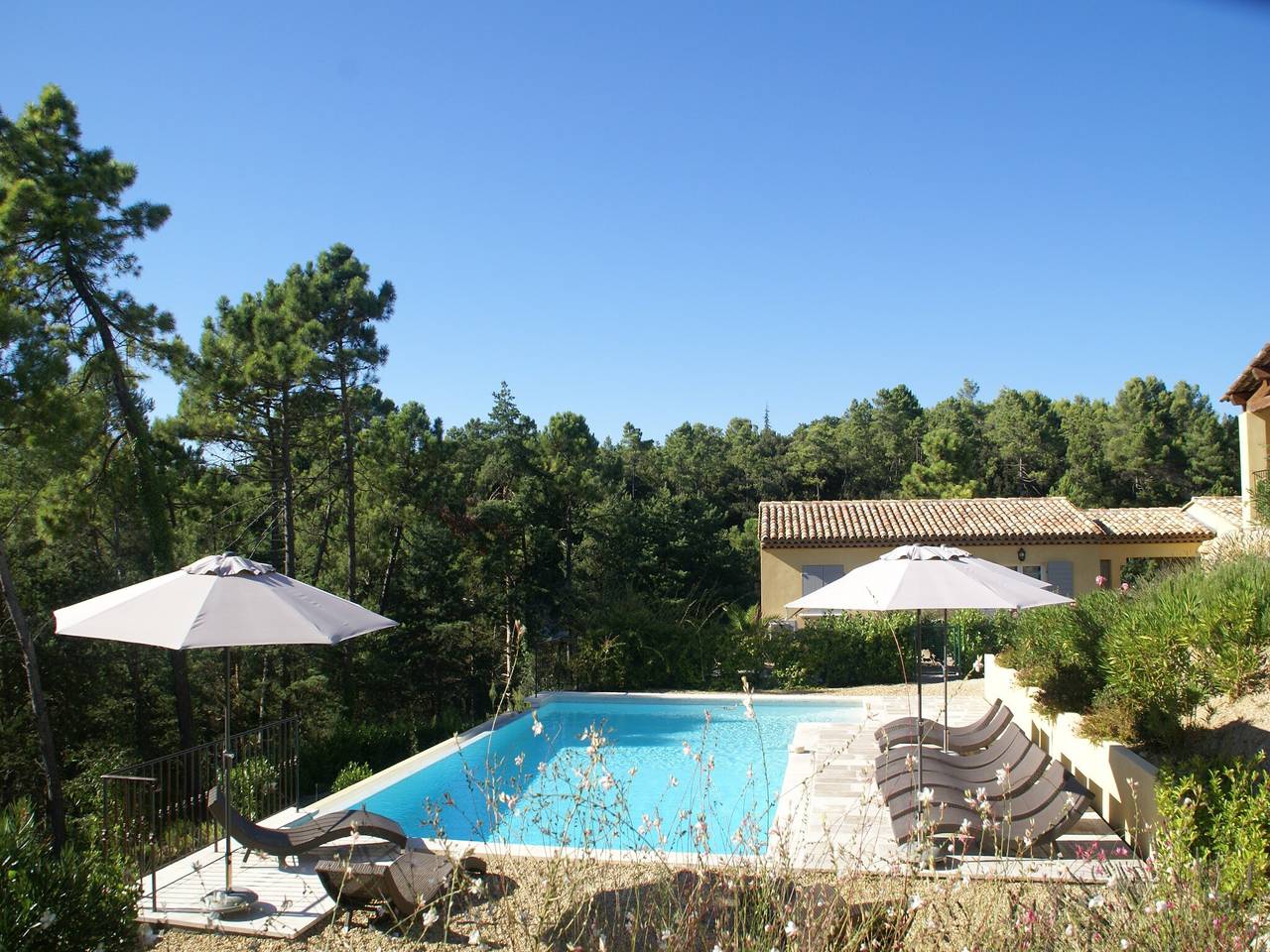 Apartamento entero, Apartamento en Montauroux con piscina y bosque in Montauroux, Costa mediterránea (Francia)