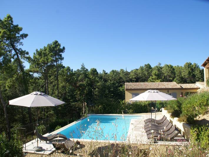 Gîte pour 5 personnes, avec jardin et piscine, adapté aux familles à Montauroux - 2