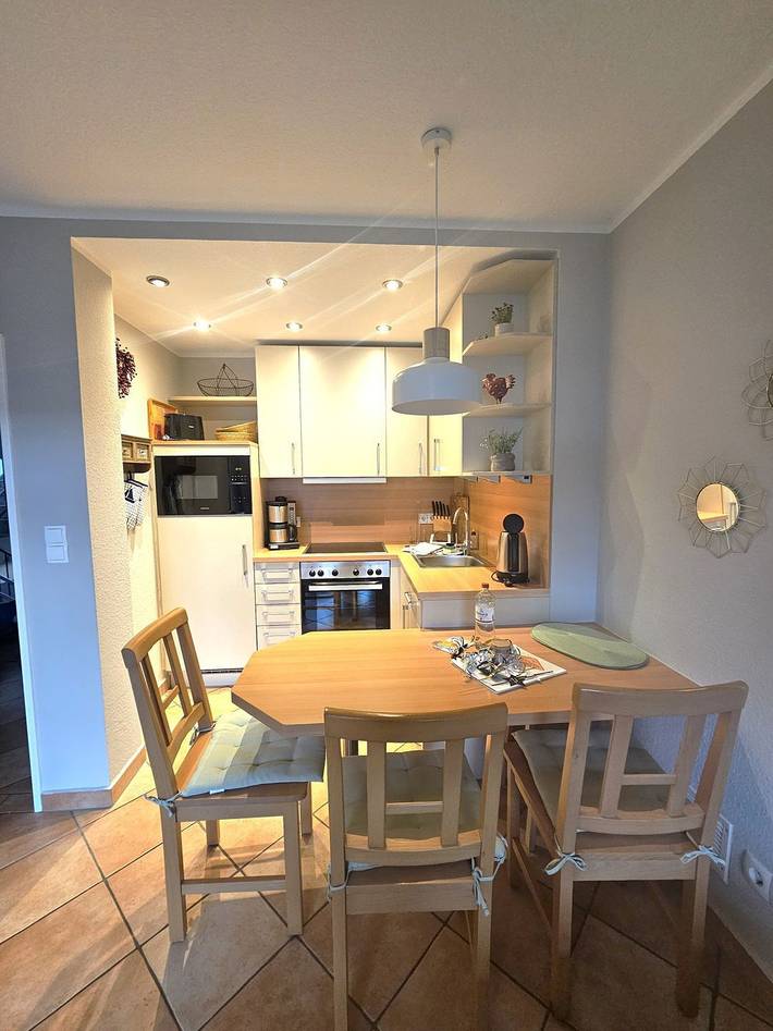 Ganze Wohnung, Ferienwohnung Schatzinsel Whg. 1 auf Föhr – Terrasse & Hund willkommen in Nordfriesische Inseln (Schleswig-Holstein) (Schleswig-Holstein), Wyk auf Föhr