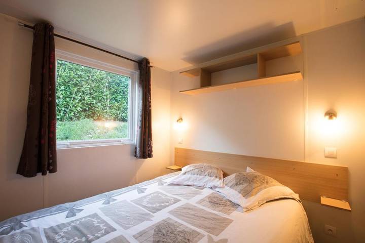 Location de vacances pour 5 personnes, avec Terrasse et Jardin à Crêches-sur-Saône - 3
