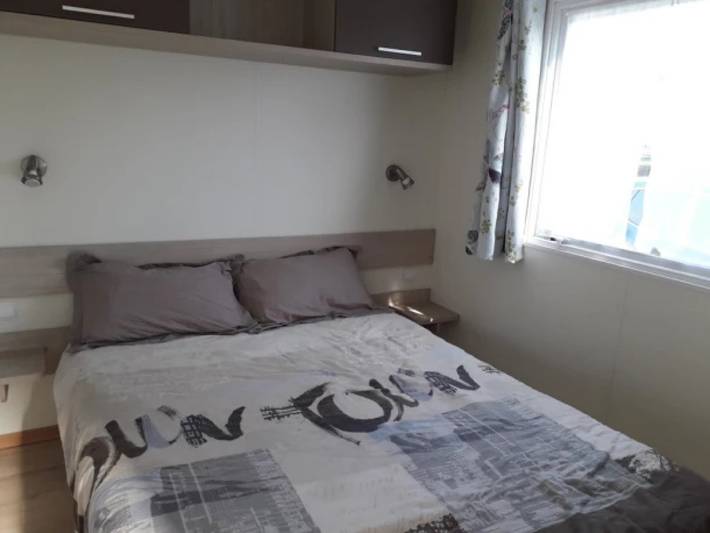 Mobil home pour 6 personnes, avec sauna et bassin pour enfant, animaux acceptés à Pouldreuzic - 3