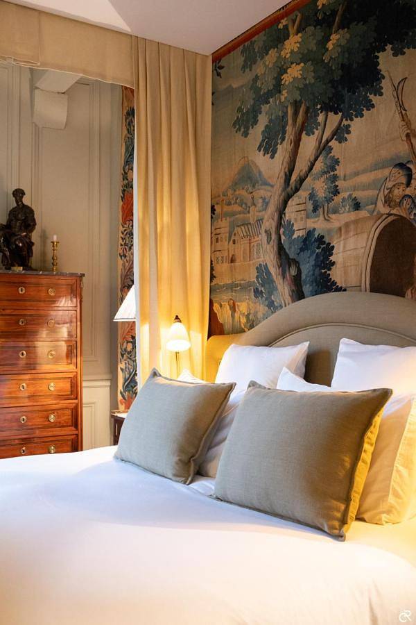 Chambre d’hôte pour 2 personnes, avec Terrasse et Jardin ainsi que Piscine et Vue à Rochecorbon