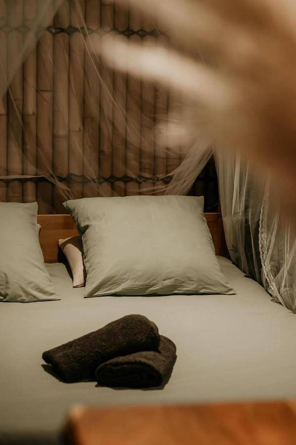 Gîte pour 2 personnes, avec jacuzzi dans Office De Tourisme De Toulon - 2