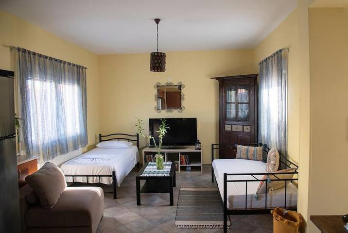 Gîte pour 4 personnes, avec terrasse, animaux acceptés dans Pythagoreio