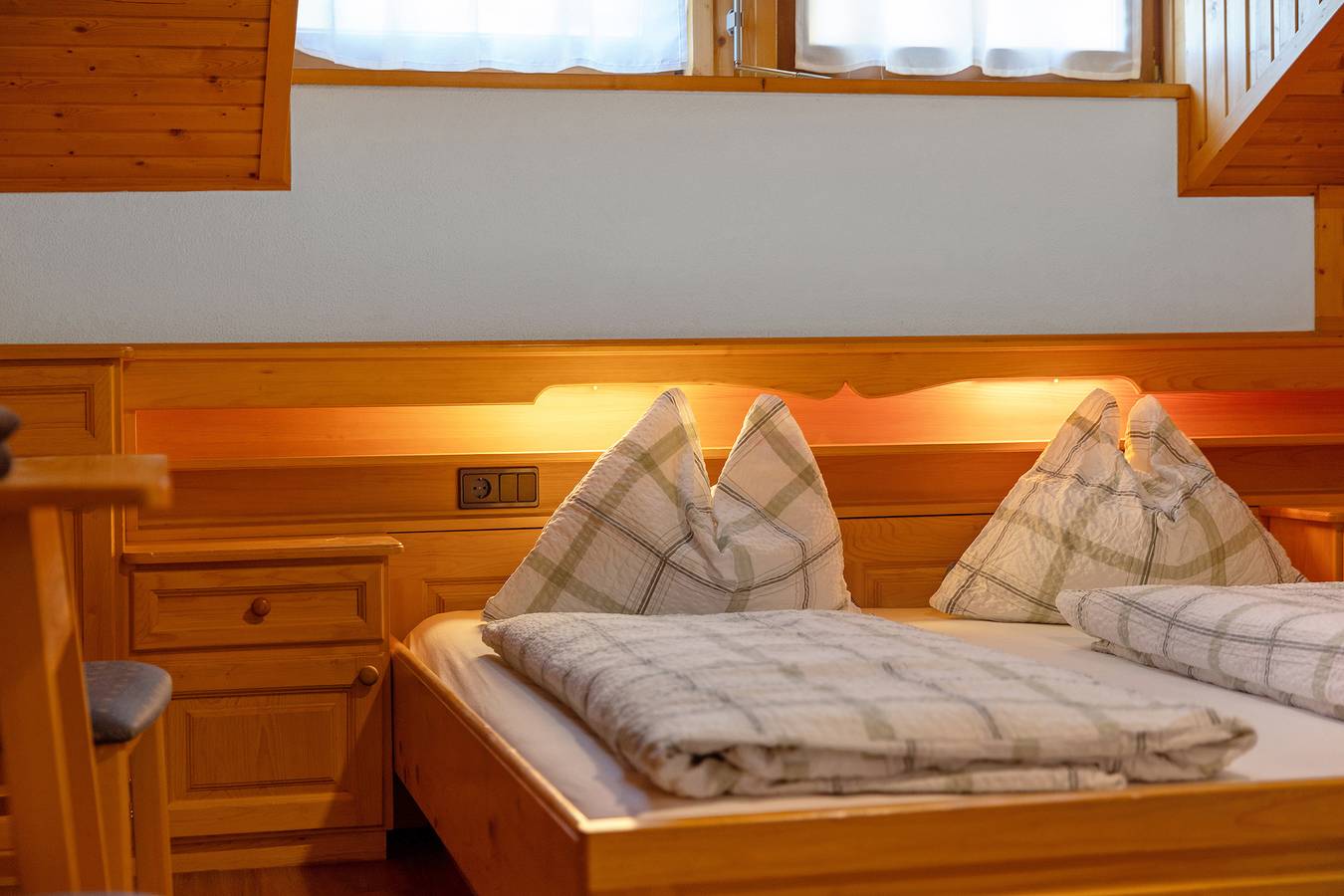 Zimmer 'Pension Waldheim 8' mit Bergblick, Gemeinschaftsgarten und Wi-Fi in Ahrntal, Zillertaler Alpen