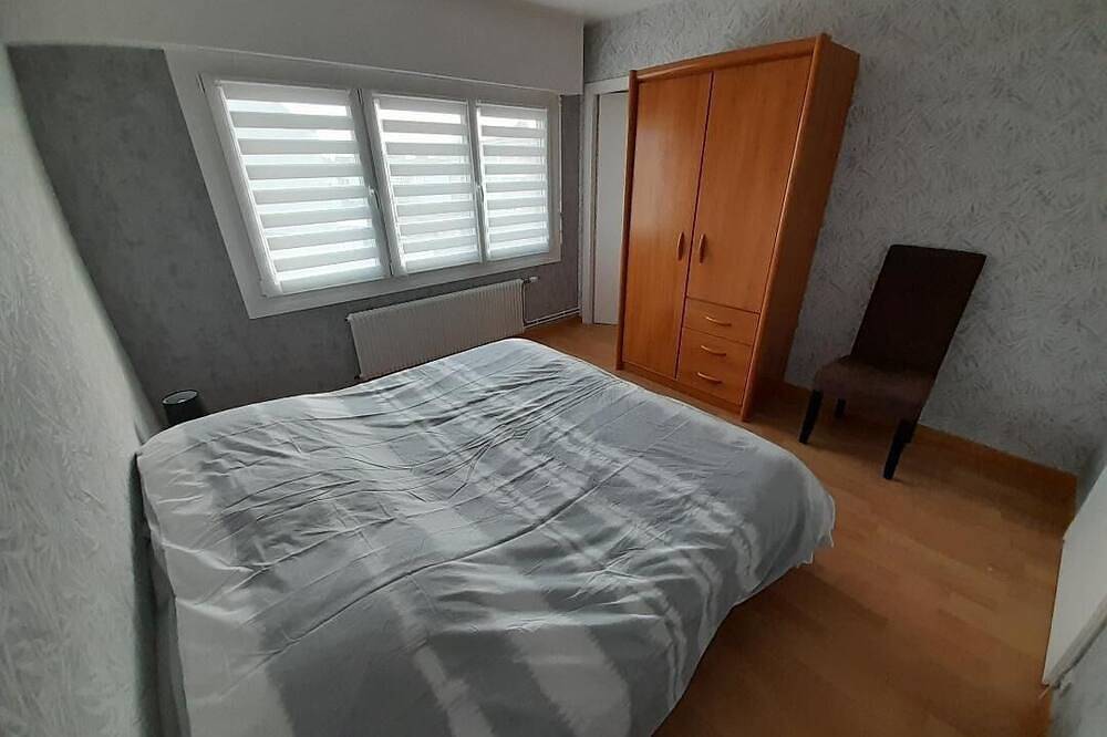 Belle maison  adaptée pour accueillir 8 personnes in Coudekerque-Branche, Côte des dunes de Flandres