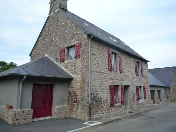 Location de vacances pour 6 personnes, avec Jacuzzi ainsi que Terrasse et Jardin dans Saint-Marc-sur-Couesnon
