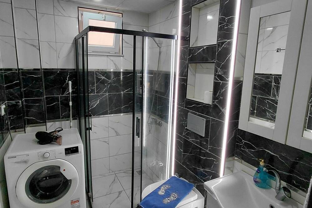 Ganze Wohnung, Central • Gated Residential Complex • 100mbps Wifi in Antalya, Provinz Antalya
