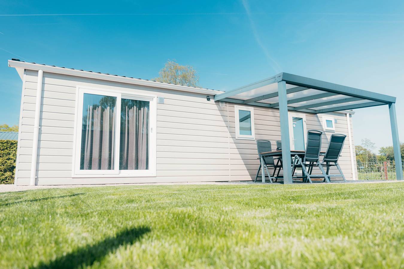 Recreatiepark De Boshoek — Veluwe lodge for four people in Veluwe