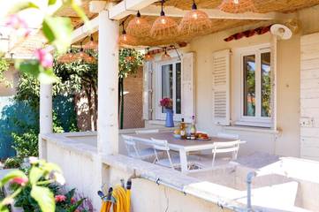 Gîte pour 6 personnes, avec vue ainsi que jardin et terrasse à Le Pradet