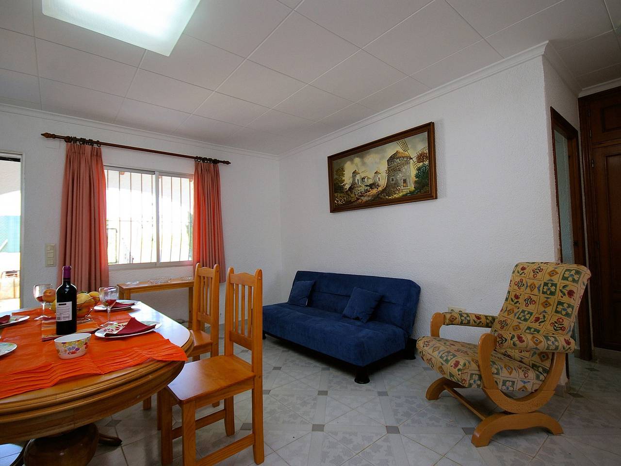 Villa en Denia para 4 personas con piscina privada, cerca de la playa in Dénia, Costa Blanca