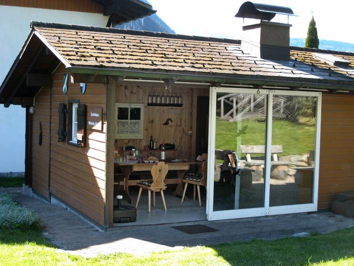 Ferienwohnung für 6 Personen, mit Ausblick und Balkon sowie Garten in Graubünden - 2