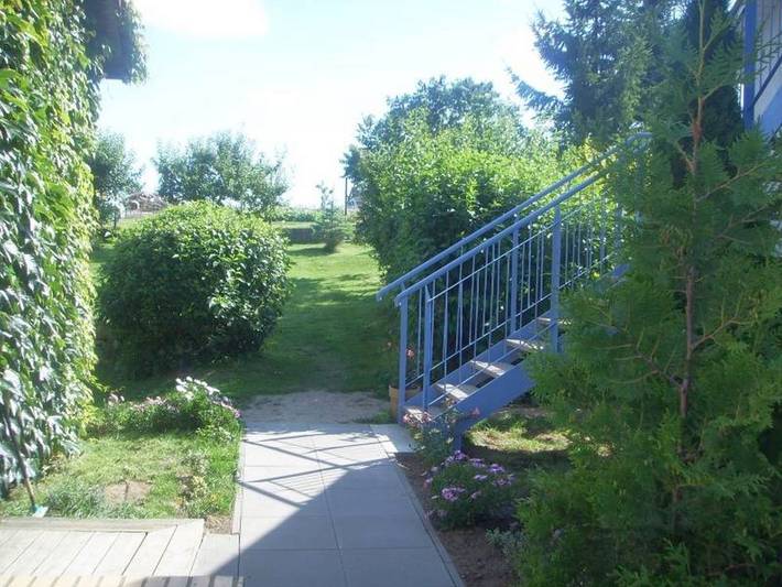 Ferienwohnung für 4 Personen, mit Terrasse und Garten in Mahlzow