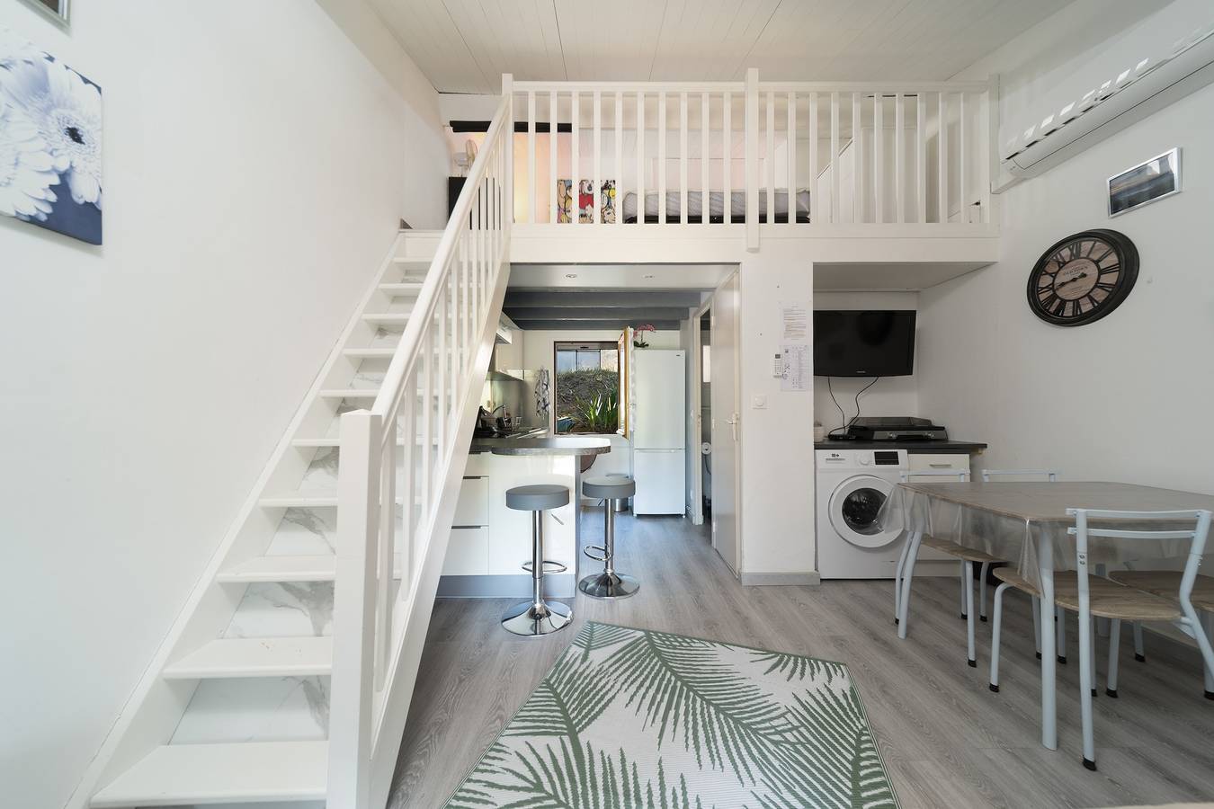 Mazet de Soleil - Maisonnette climatisée pour 4 in Saint-Martin-de-Brômes, Alpes-de-Haute-Provence