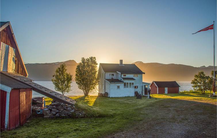 Casa vacanza per 6 persone, con Terrazza e Giardino in Tromso