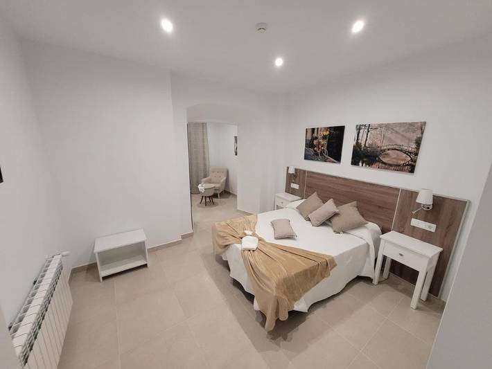 Hotel para 2 personas, con vistas y jardín en Herrera del Duque - 2