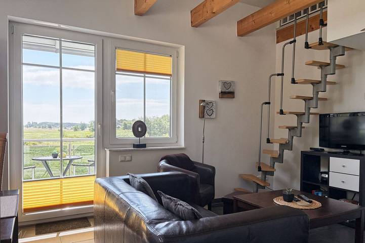 Ferienwohnung für 2 Personen, mit Balkon und Seeblick in Süd-Rügen - 4