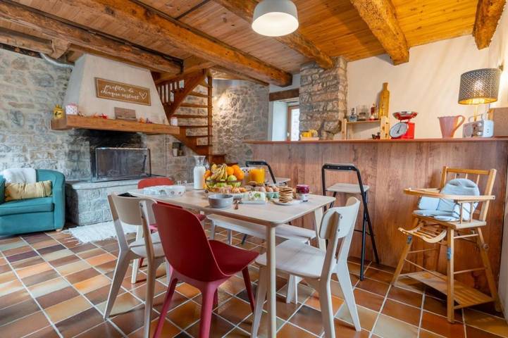 Location de vacances pour 6 personnes, avec balcon à Sainte-Eulalie-de-Cernon - 3