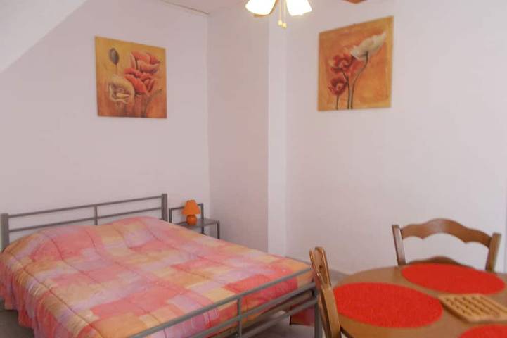 Appartamento intero, Nel cuore del centro storico, studio 2 posti letto a Collioure in La Côte Vermeille, Collioure