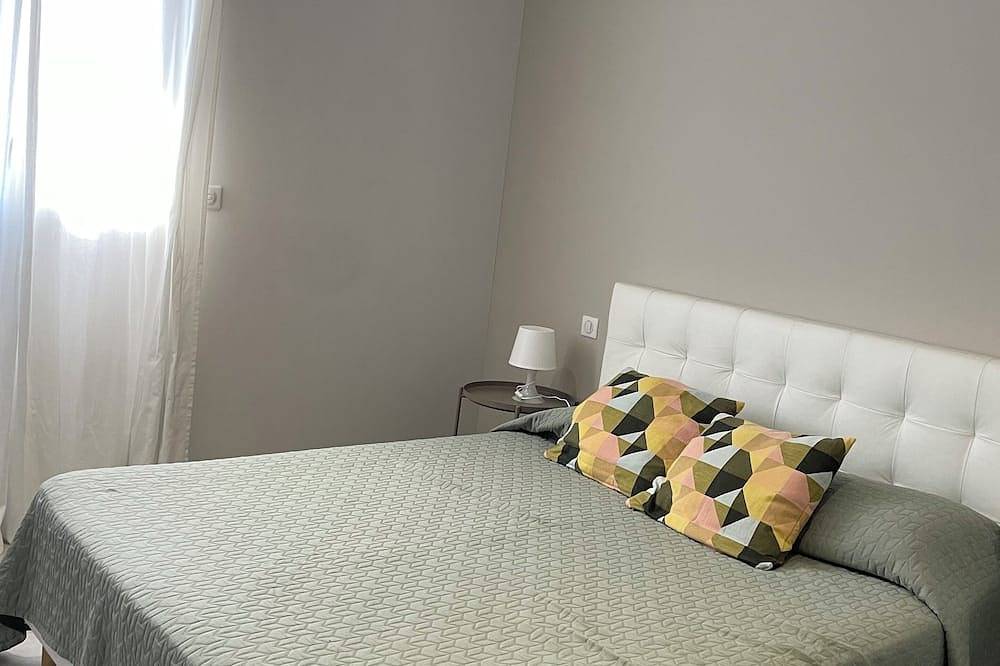 Modern Villa With Private Pool 10 Minutes From The Sea in Prunete, Cervione