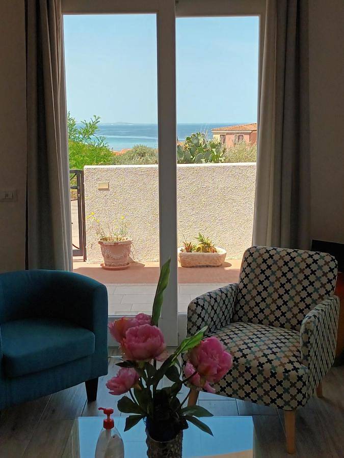 Location de vacances pour 2 personnes, avec vue et terrasse à Castelsardo - 2