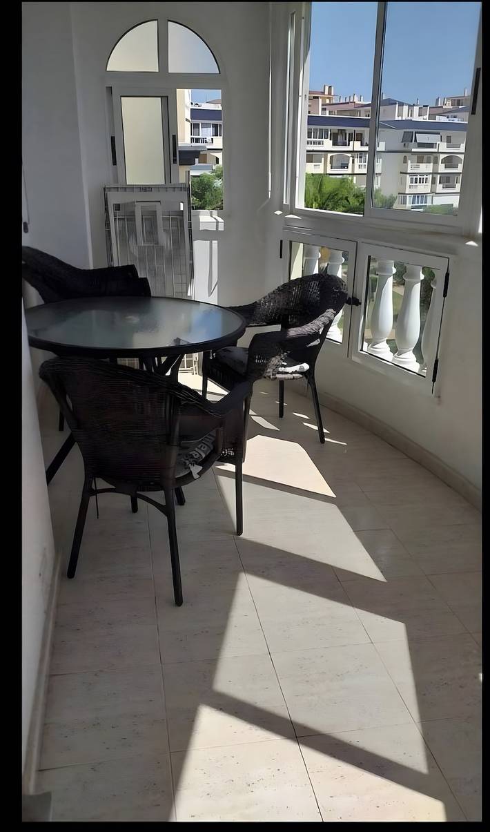 Ferienwohnung für 4 Personen, mit Balkon und Garten in La Mata - 3