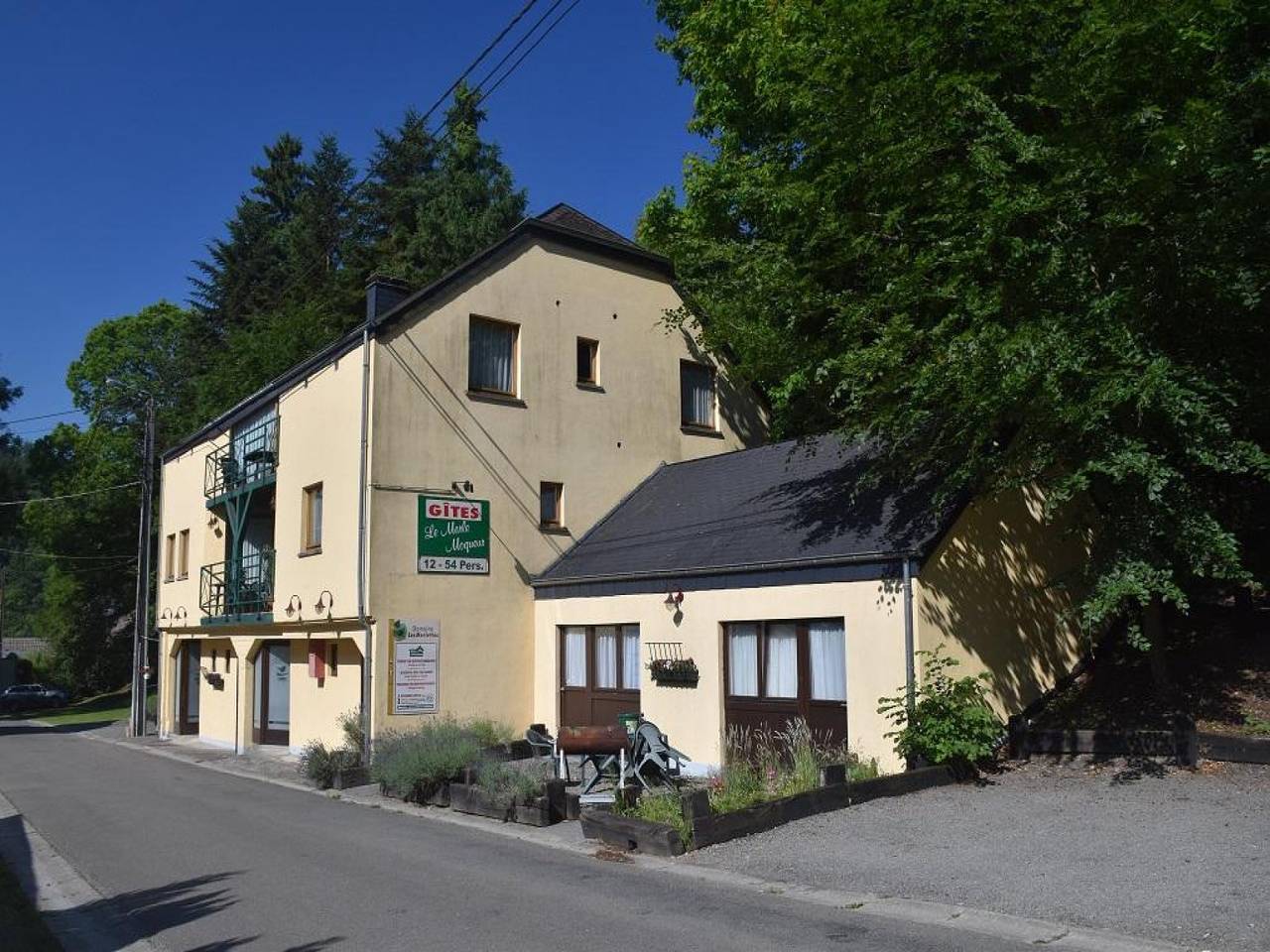 Gruppenunterkunft für 18 Personen  in die Ardennen. in La Roche-en-Ardenne, Luxemburg Provinz