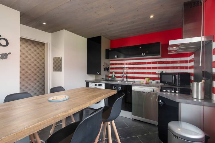 Ganze Wohnung, Apartment „Maya" - 2-4 Gäste - Seeblick, nah am Zentrum in Gérardmer, Regionaler Naturpark Belchen der Vogesen