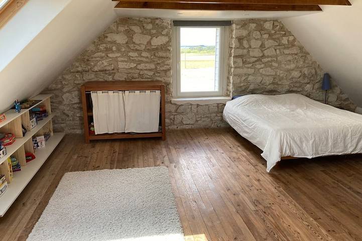 Location de vacances pour 7 personnes, avec jardin et terrasse à Plougoulm - 2