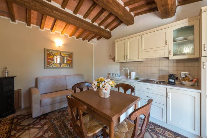 Appartamento intero, 'Casetta' con piscina panoramica, veranda privata e Wi-Fi in Gavorrano, Provincia di Grosseto
