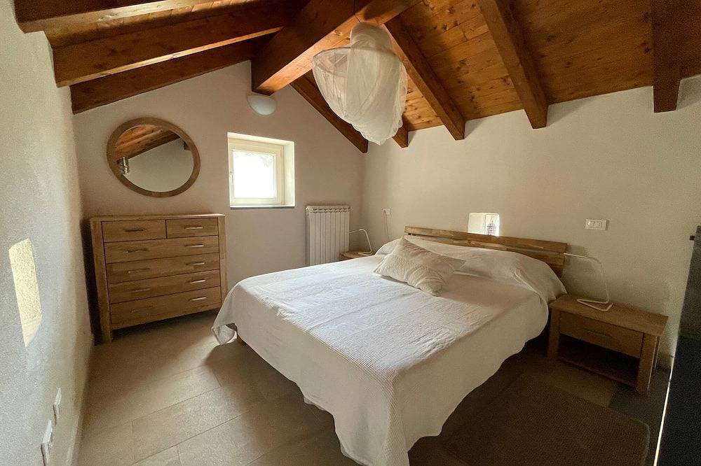 Romantic cottage with private spa in Varese Ligure, La Spezia Provinz