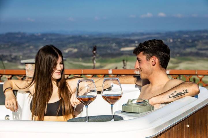 Agriturismo für 6 Personen, mit Whirlpool