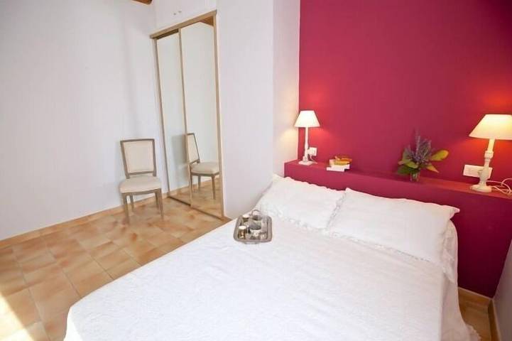 Location de vacances pour 10 personnes, avec terrasse et jardin à Joucas - 4