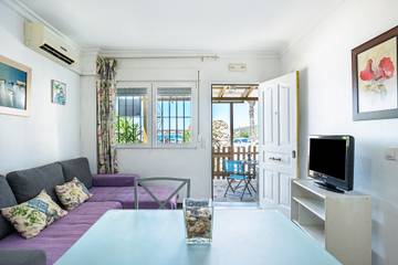 Holiday Home for 2 People in Playa de Bolonia, Tarifa, Photo 2