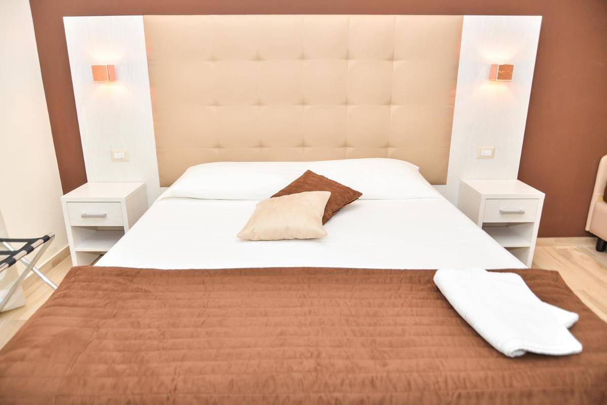 Entire apartment, Your Rhome – Experience Rome in a Bright and Welcoming Space in Rome, Rome Province