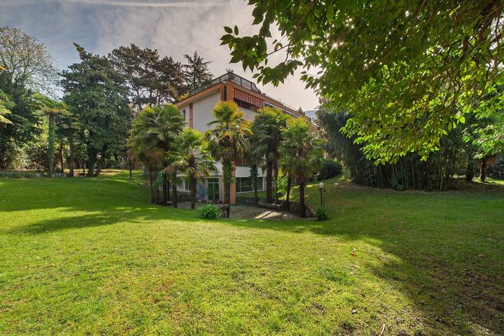 Ferienwohnung für 3 Personen, mit Balkon und Garten