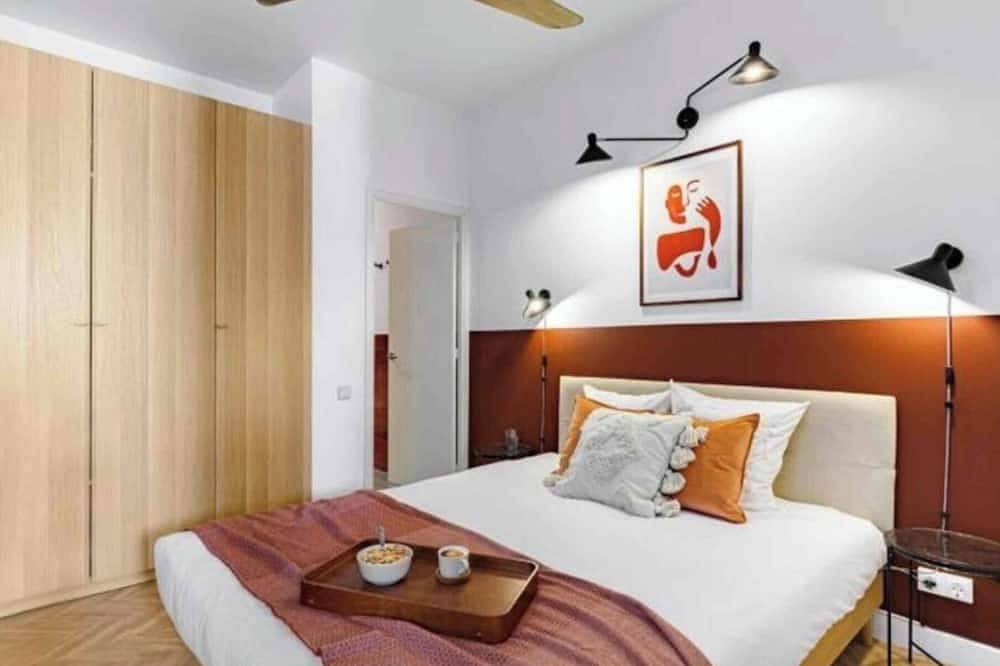 Ganze Wohnung, Vom Besitzer! Geräumig, 4bdrs, mit Aufzug, bis zu 12! in Barcelona Zentrum, Barcelona