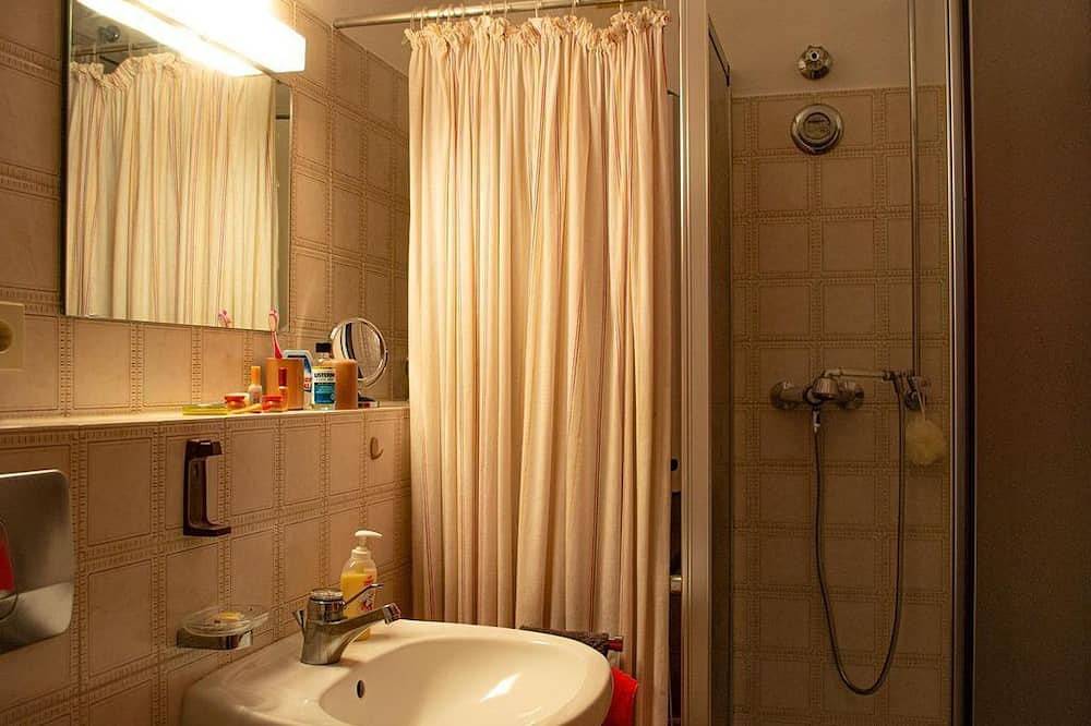Ganze Wohnung, Appartement Nr. 8 (Typ A, Eg) Hund auf Anfrage - Appartementhaus Hörnleblick in Bad Bayersoien, Bayerische Alpen
