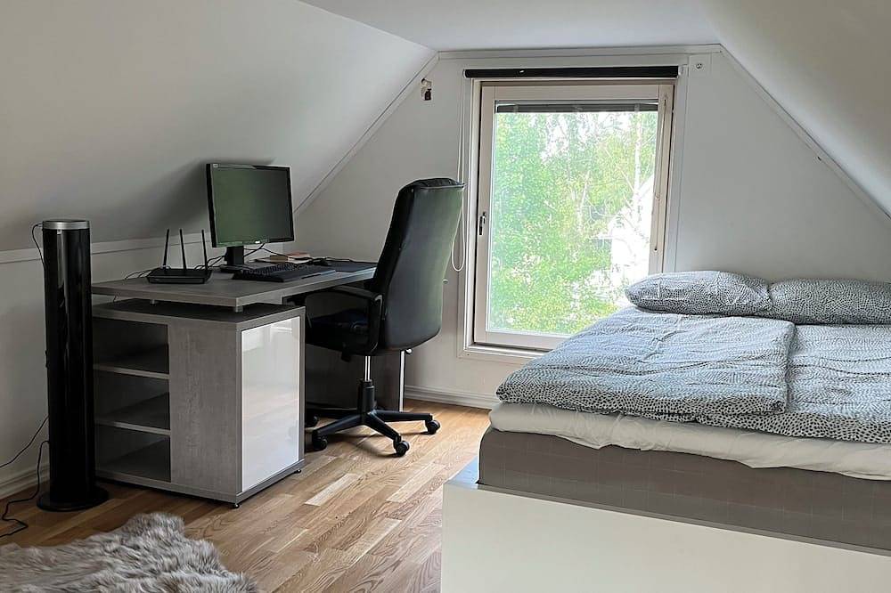 Nature Retreat in Olofstorp with Jacuzzi – Perfect for Relaxation in Göteborg, Västergötland