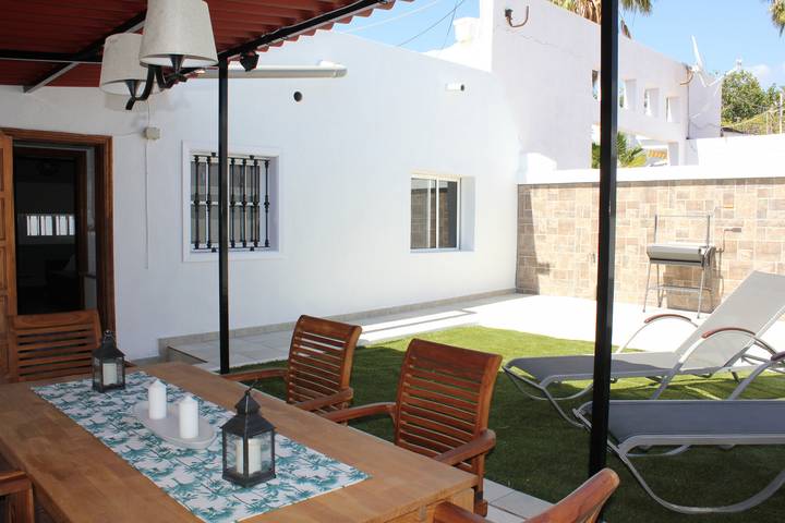 Maison de vacances pour 4 personnes avec terrasse in Playa Paraíso, Adeje