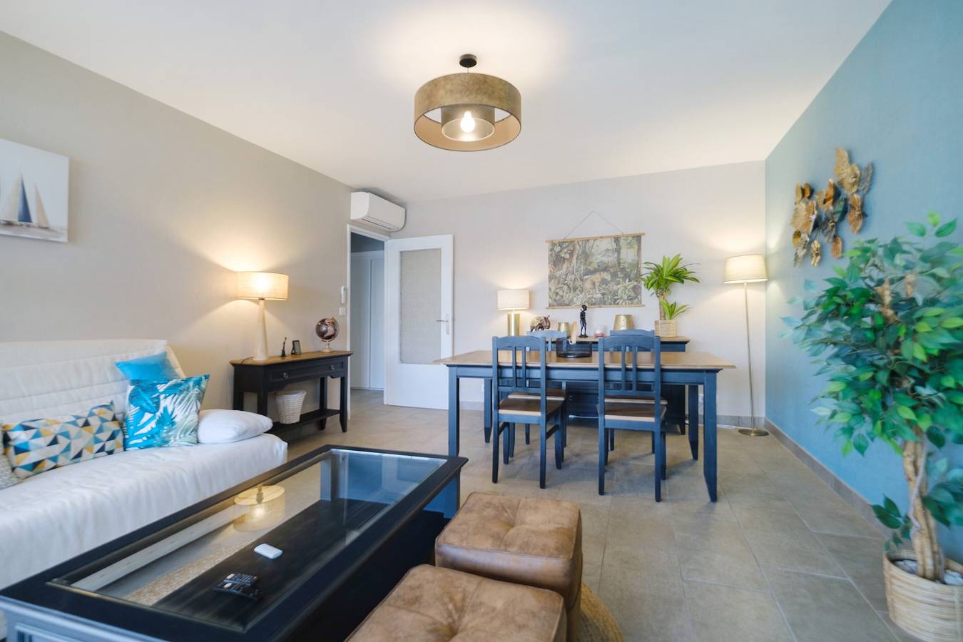 Appartement entier, Juan-les-Pins Vitoria Grand 2P Calme Parking in Antibes, Côte méditerranéenne (France)