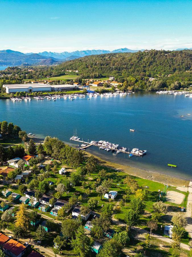 Lido Verbano Camping Village in Castelletto Sopra Ticino, Gemeente Castelletto Sopra Ticino
