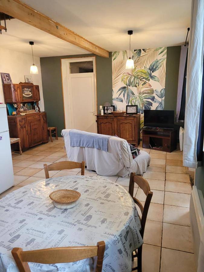 Gîte pour 5 personnes, avec vue et terrasse, animaux acceptés dans Coigneux