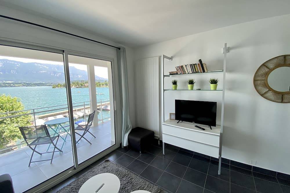 Appartement entier, Vue de rêve sur le lac du Bourget in Le Bourget-du-Lac, Région de Chambéry