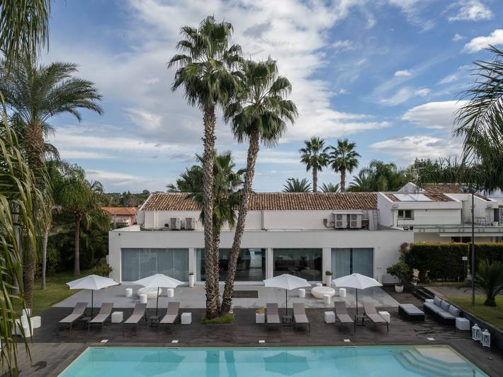 Appartamento per 7 persone, con balcone e piscina a Mascali