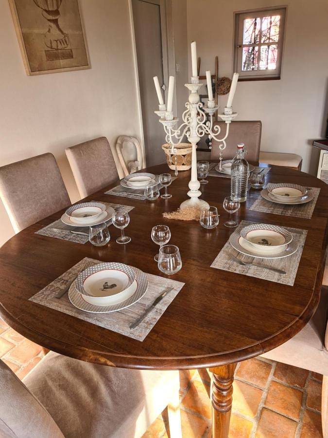 Maison de campagne pour 11 personnes, avec jardin et piscine dans Saint-Pourçain-sur-Besbre - 3