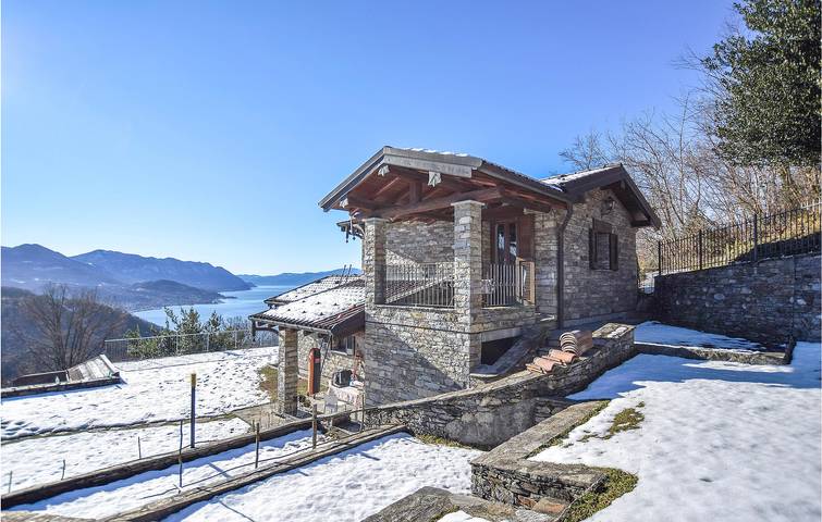 Ferienhaus für 6 Personen, mit Garten und Ausblick, mit Haustier in Comune di Luino - 3