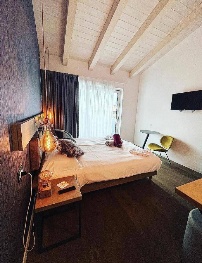 Hotel für 2 Personen, mit Garten in Torbole