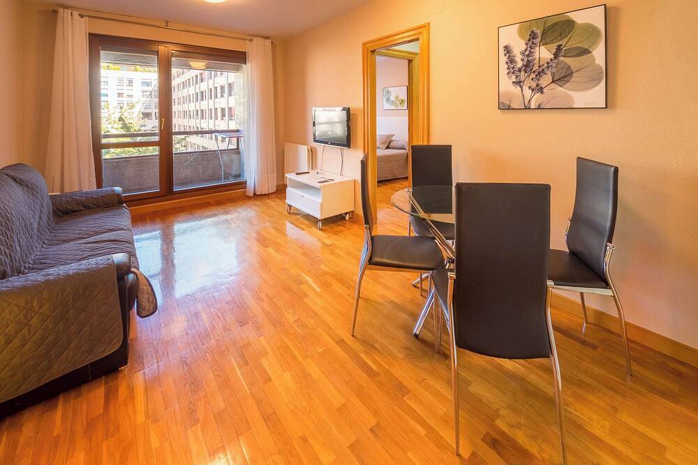 Appartamento intero, Apartamento Ideal Para dos en Pamplona in Pamplona, Provincia di Navarra